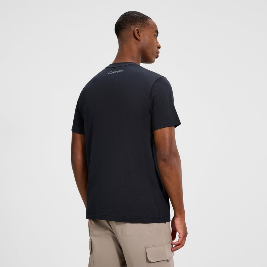 men s glitched blöcke tee - black die berghaus